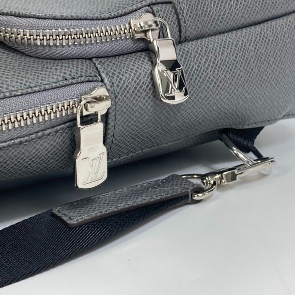 LOUIS VUITTON Taiga Avenue-Backpack Shoulder Bag TaigaLeather gray main image 6